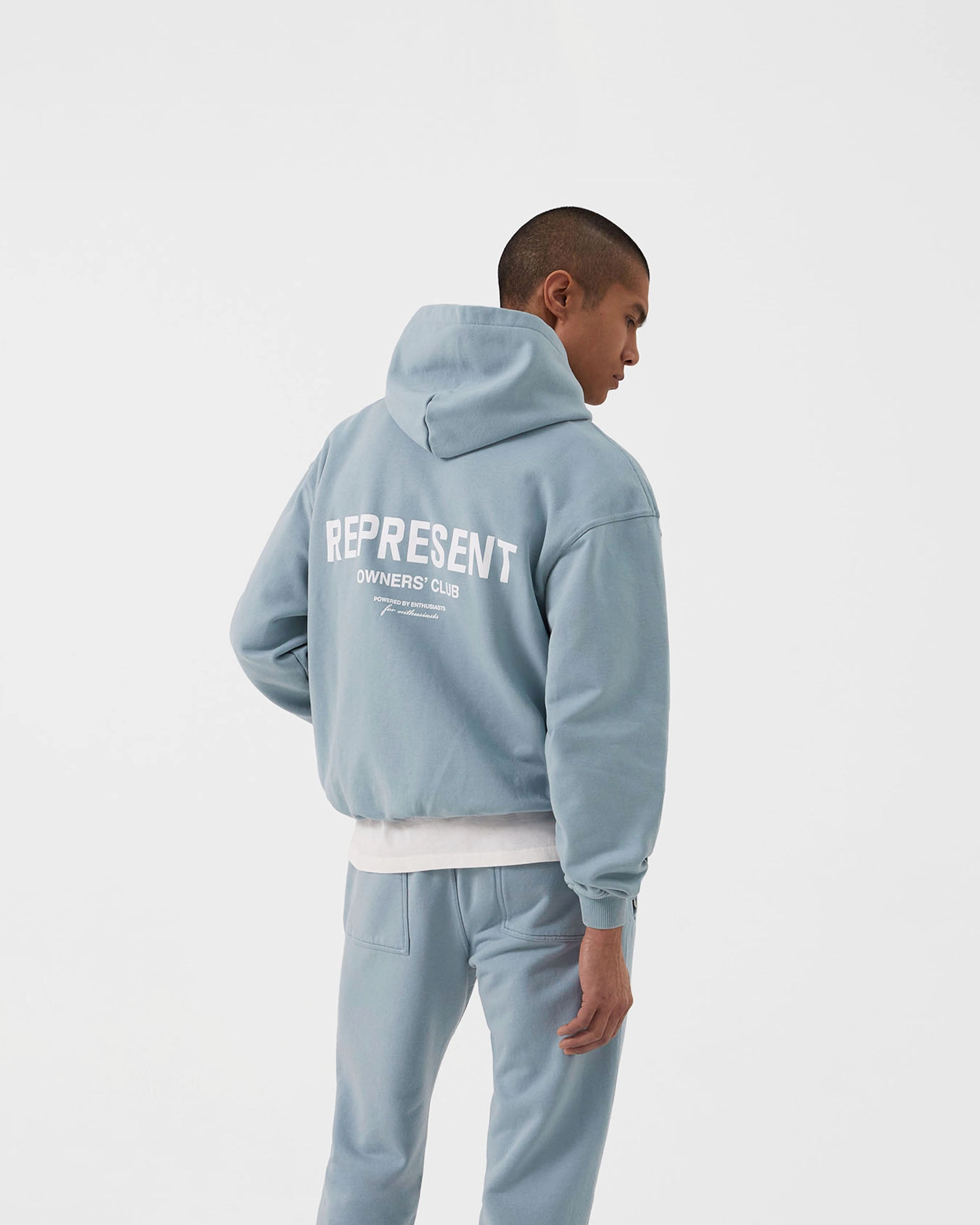 Layer Comfort Represent Owners Club Hoodie - Powder Blue